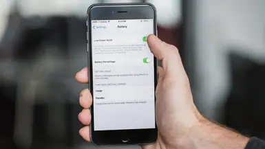 10 cách kéo dài thời lượng pin trên smartphone Android/iOS