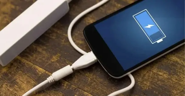 Kích pin iPhone là gì? Cách nhận biết pin iPhone bị kích