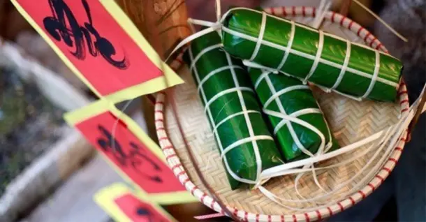 Hướng dẫn cách gói bánh tét truyền thống ngon chuẩn vị ngày Tết