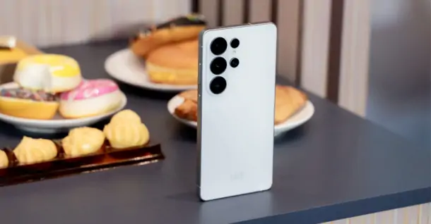 Đánh giá Galaxy S26 Ultra - Thiết kế mỏng nhẹ, chống nhìn trộm tiên tiến