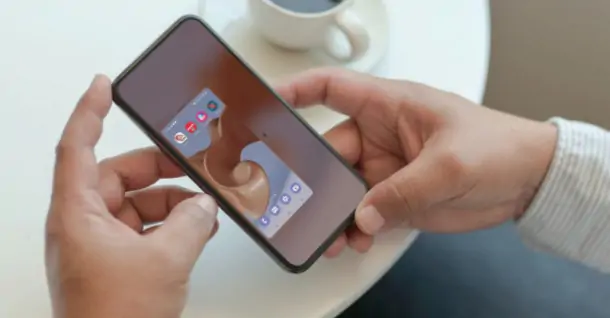 Cách thu nhỏ màn hình điện thoại Android và iPhone nhanh, đơn giản