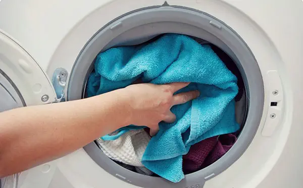 Nguyên nhân và xử lý lỗi máy giặt không vắt
