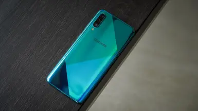 Galaxy A50s - smartphone tầm trung đáng mua hiện nay?