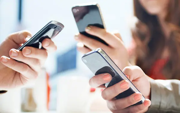 4 bí kíp giúp cho chiếc điện thoại không còn ảnh hưởng tiêu cực đến cuộc sống của chúng ta