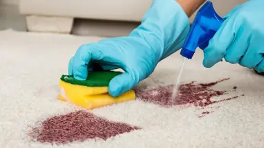 Vệ sinh thảm trải sàn, nên giặt tay hay giặt máy?