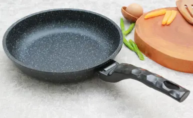 Nên chọn mua các loại chảo chống dính bếp từ nào tốt