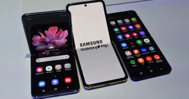 Có nên mua điện thoại nắp gập Samsung Galaxy Z Flip không?