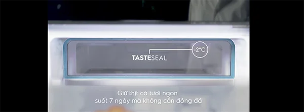 Ngăn đông mềm TasteSeal -2 độ C trên tủ lạnh Electrolux