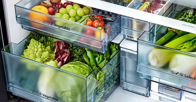 Review dòng tủ lạnh Hitachi R-WB640VGV0 với công nghệ hút chân không