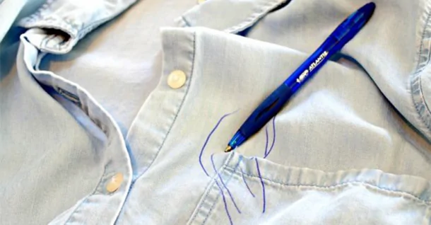Các cách tẩy mực bút bi trên áo đơn giản và hiệu quả nhất