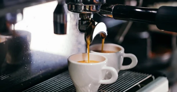 Mách bạn cách sử dụng máy pha cà phê đơn giản, chi tiết