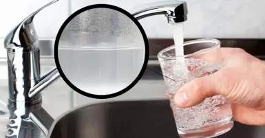 Tại sao máy lọc nước có váng trắng và cách xử lý khi gặp trường hợp này