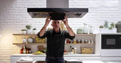 Hướng dẫn cách thay than hoạt tính máy hút mùi đơn giản tại nhà