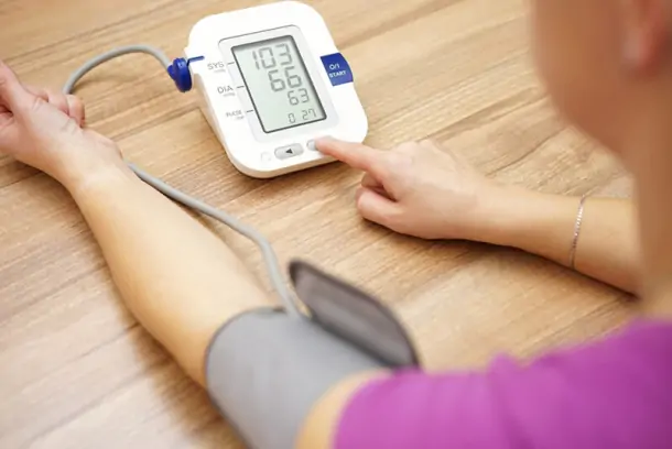 Kinh nghiệm mua máy đo huyết áp điện tử có thể bạn chưa biết!