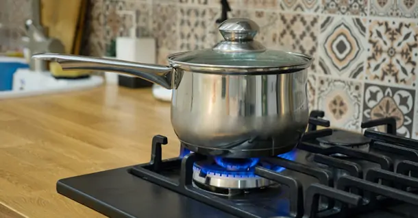 Hướng dẫn cách sửa bếp gas bị phựt lửa hiệu quả tại nhà