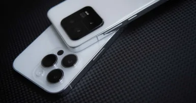 Cuộc đối đầu giữa Xiaomi 13 và iPhone 14 Pro, đâu sẽ là siêu phẩm vượt trội hơn?