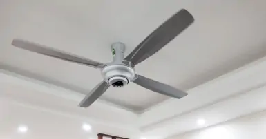Quạt trần quay chậm - Nguyên nhân và cách khắc phục hiệu quả tại nhà