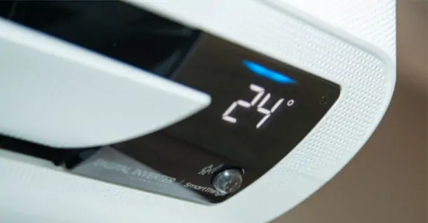 Các mẫu máy lạnh có màn hình hiển thị nhiệt độ trên dàn lạnh hiện nay