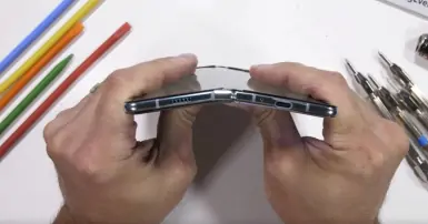 Đánh giá Samsung Galaxy Z Fold4 256GB màn hình gập có dễ bị hư không?
