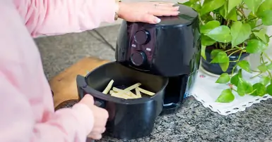 Quạt nồi chiên không dầu không chạy là do đâu?