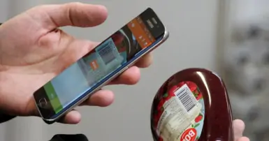 Nhận biết hàng giả bằng app điện thoại đơn giản mà hiệu quả