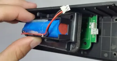 Hướng dẫn cách thay pin loa bluetooth đơn giản, dễ thực hiện