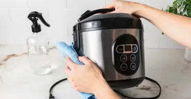 3 chỗ trong nồi cơm điện cần được vệ sinh thường xuyên để đảm bảo an toàn cho sức khỏe