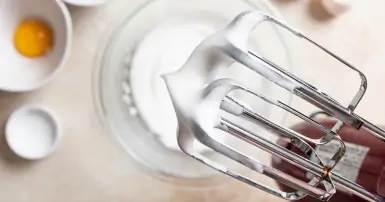 6 cách đánh trứng bông nhanh và tiết kiệm thời gian