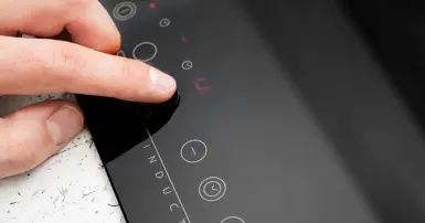 Nguyên nhân và cách khắc phục bếp từ báo lỗi U