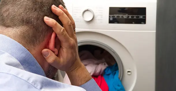 Máy giặt đang giặt bị ngừng - Nguyên nhân và cách khắc phục hiệu quả