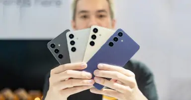 Đánh giá Samsung S24 - Thiết bị đẳng cấp từ thiết kế đến khả năng nhiếp ảnh, chơi game