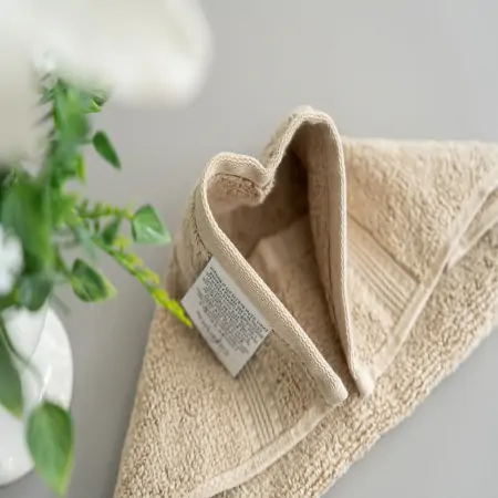 Khăn Tắm Charisma Kem