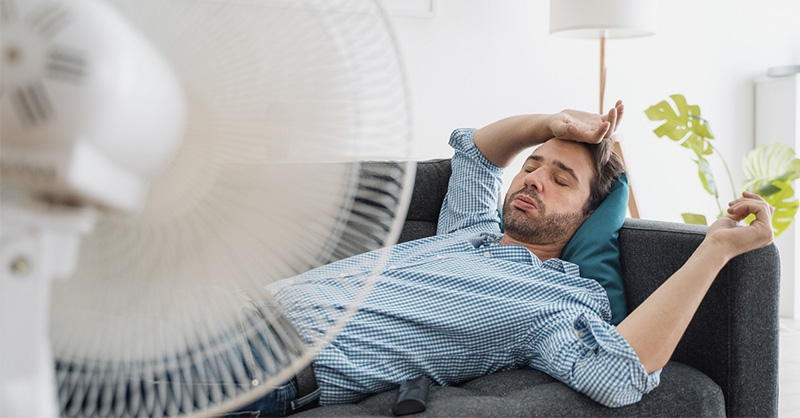 Sử dụng quạt khi ngủ đ&uacute;ng c&aacute;ch an to&agrave;n cho sức khỏe