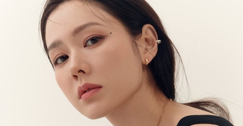 Xăm nốt ruồi ở khóe mắt có nên không? 2 Nốt ruồi dưới mắt có ý nghĩa gì? Là điềm báo tốt hay xấu?