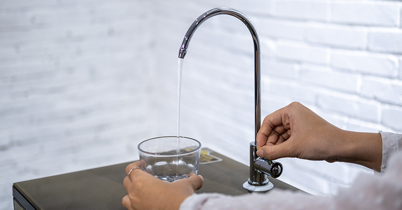 Cách sử dụng máy lọc nước mới mua hiệu quả và an toàn