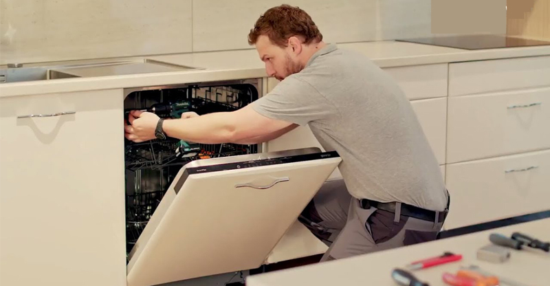 Có cần lưu ý gì về không gian lắp đặt hay không?