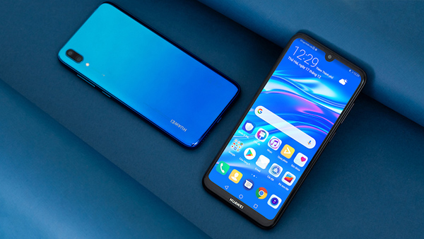 Huawei Y7 Pro 2019 ra mắt: Màn hình “giọt nước” sắc nét, camera kép, Pin khỏe, cấu hình mạnh mẽ