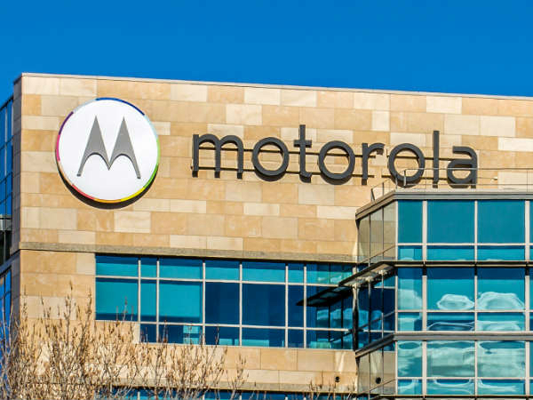 Có nên sử dụng điện thoại mang thương hiệu Motorola?