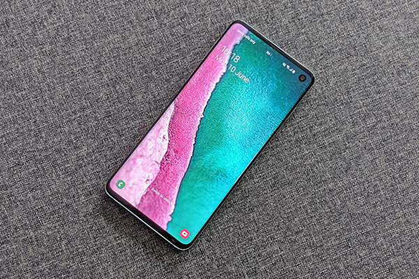 Đâu là chiếc smartphone Android đáng mua năm 2019 này?