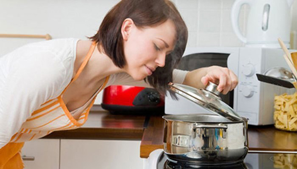 Chia sẻ những mẹo hay giúp tiết kiệm đến 50% lượng gas khi nấu bằng bếp gas mà bạn nên biết
