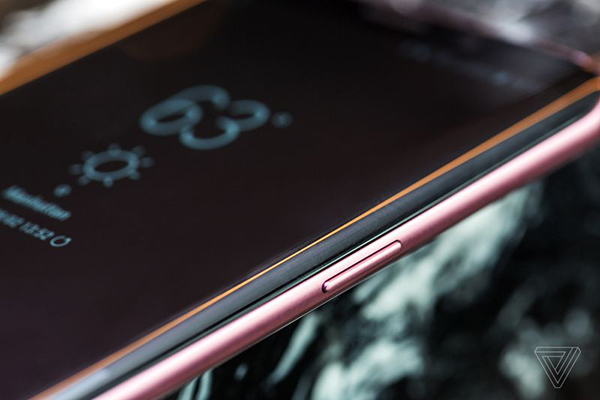 ,Galaxy S9, S9+ chính thức được ra mắt: camera 2 khẩu độ, thiết kế quen thuộc, AR Emoji, quay video 960fps