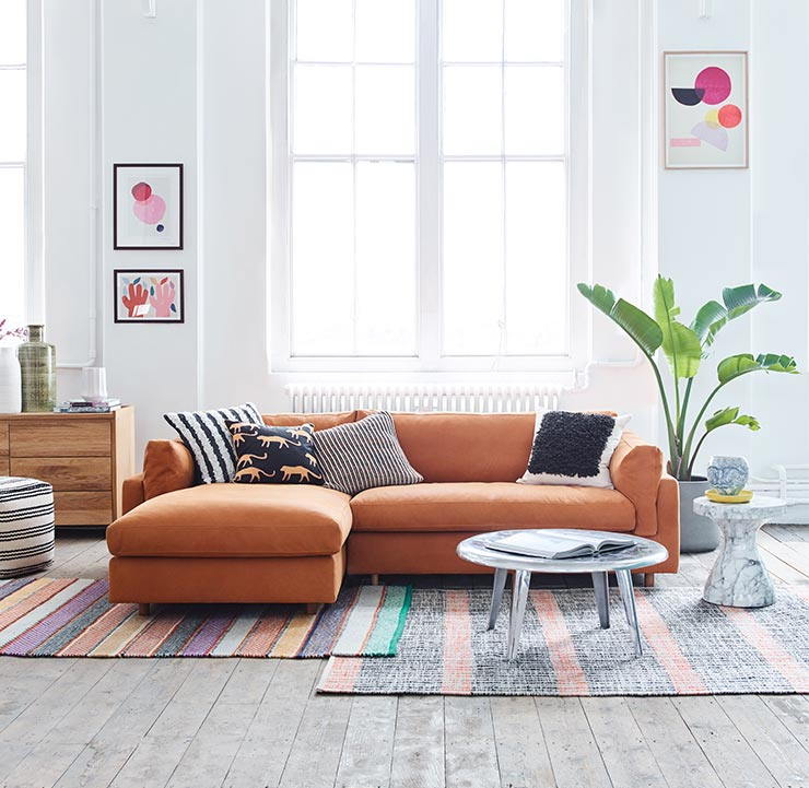Với đa dạng màu sắc và kiểu dáng, bạn có thể lựa chọn cho mình một chiếc sofa đẹp phù hợp với phong cách riêng của mình. Hãy cùng khám phá và tìm kiếm cho mình một chiếc sofa đẹp nhất.