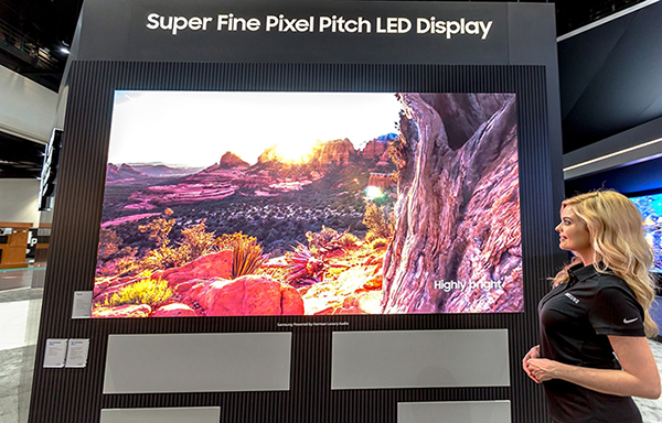 Samsung chính thức ra tivi LED The Wall và IF Series dành cho gia đình