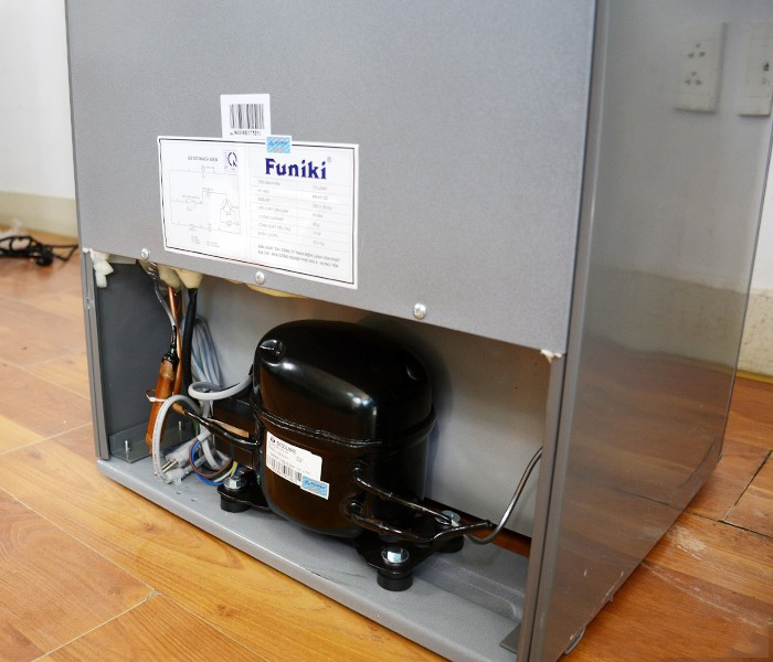 Nút chỉnh nhiệt độ tủ lạnh Funiki FR-91CD tủ mini 90 lít