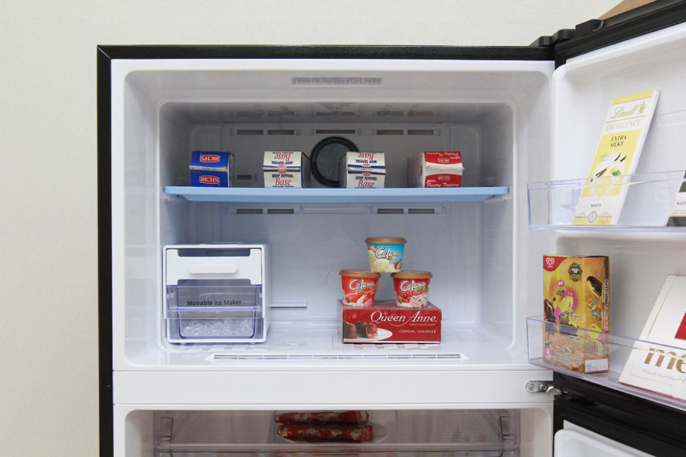 tại sao ngăn đá tủ lạnh không có đèn
