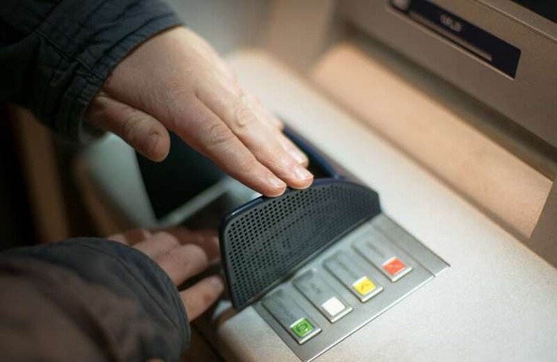 Cách nạp thẻ điện thoại qua thẻ ATM