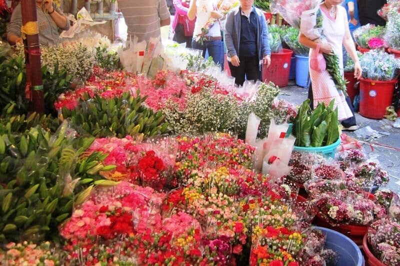 Chợ hoa Hồ Thị Kỷ Sài Gòn
