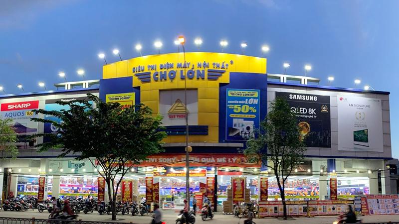 Địa chỉ mua máy hút bụi, robot hút bụi