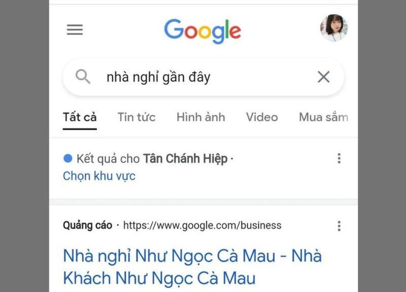 Tìm nhà nghỉ bình dân gần đây qua Chrome bước 2