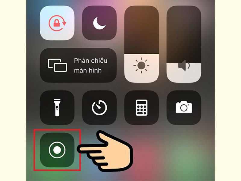 Cách bật quay màn hình iPhone có ghi âm cả tiếng bước 1